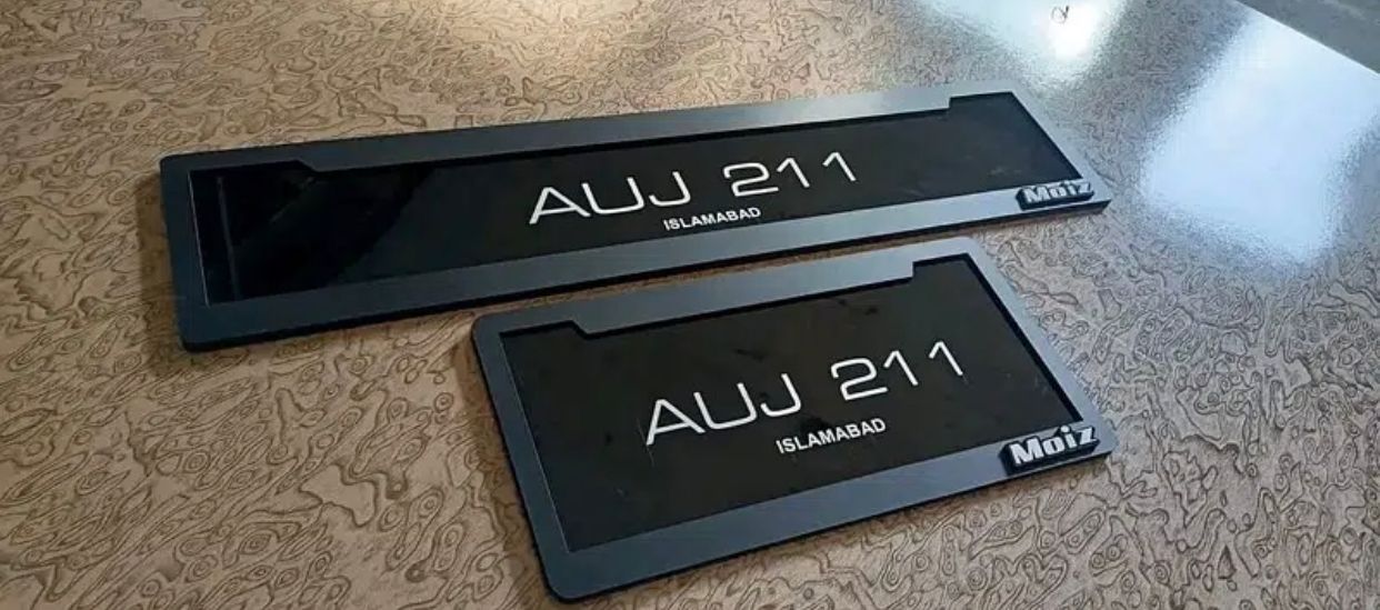 VR 4th Gen Glasses with Bluetooth Remote — Virtual Reality Headset